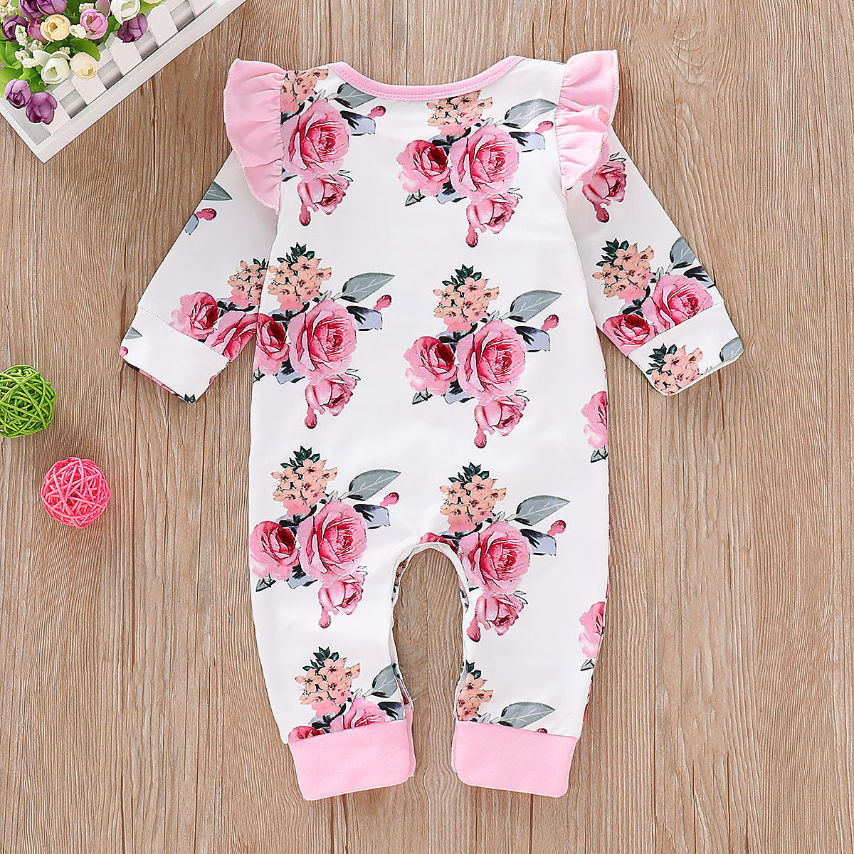 Adorable Floral Baby Jumpsuit - A Must-Have for Your Little One!