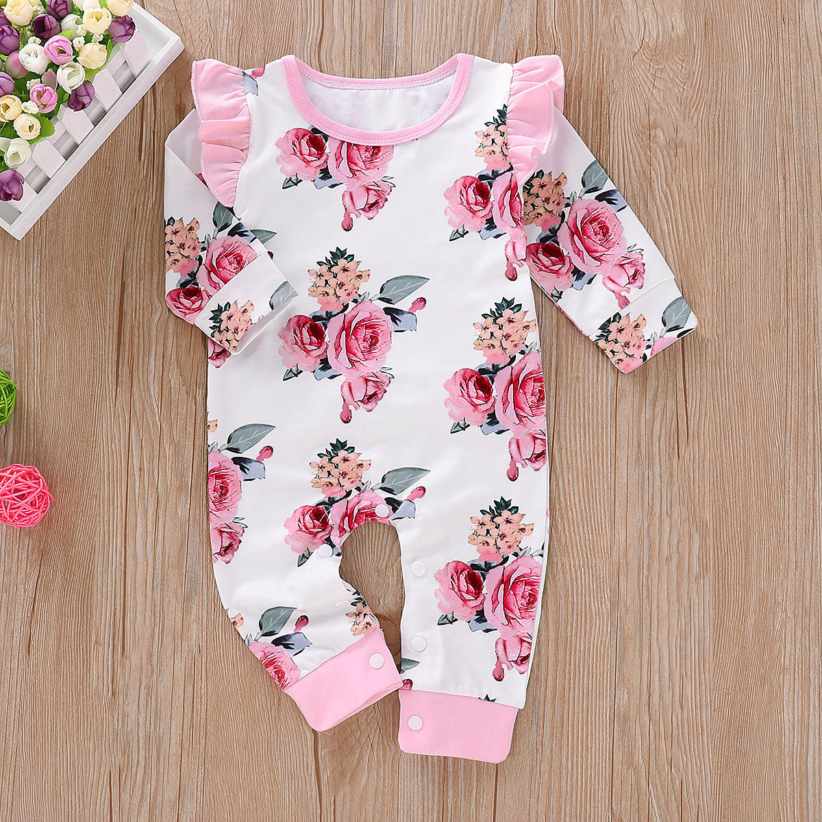 Adorable Floral Baby Jumpsuit - A Must-Have for Your Little One!